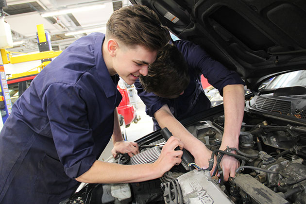 Light vehicle apprenticeship